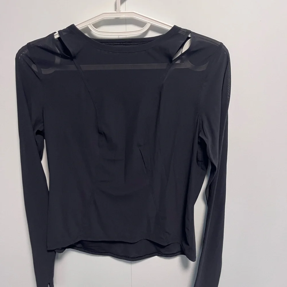 Lululemon Black Mesh Long Sleeve Shirt Cutout Shoulders - Picture 1 of 4